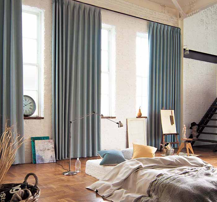 Màn cửa phòng ngủ đẹp: Hãy cùng khám phá những màn cửa phòng ngủ đẹp nhất tại đây. Với chất liệu nhẹ nhàng và thiết kế sang trọng, mỗi chiếc màn cửa đều tạo ra một không gian thoải mái và lãng mạn cho phòng ngủ của bạn.