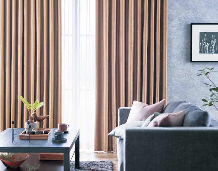 Khi đến phòng khách của căn hộ tại Gò Vấp, đừng bỏ qua chiếc rèm cửa hiện đại tinh tế. Với những mẫu rèm đa dạng và hài hòa để giúp tạo nên một phong cách nội thất đẹp mắt hơn cho ngôi nhà của bạn, chắc chắn sẽ khiến bạn hài lòng.