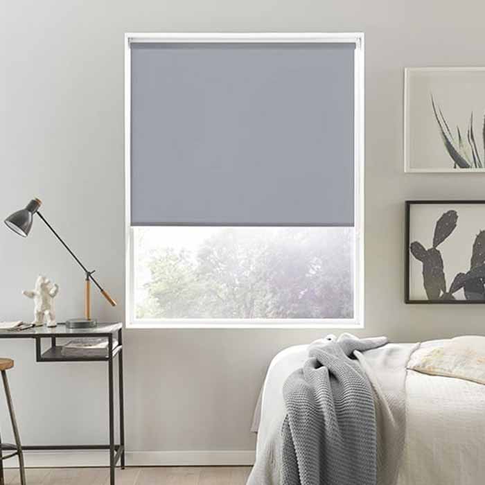 Rèm cửa sổ cuốn màu xám cho phòng ngủ RCS09 | AVINAHOME