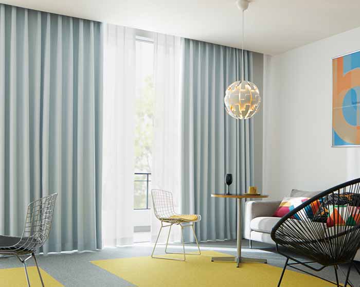 Rèm vải 2 lớp phòng khách hiện đại RPK15 | AVINAHOME