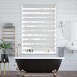 rèm cầu vồng cửa sổ