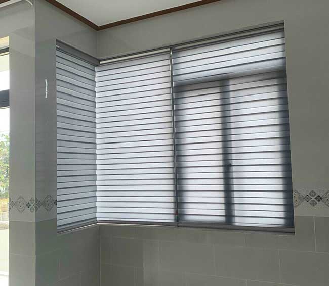 Mẫu rèm cầu vồng giá rẻ đẹp