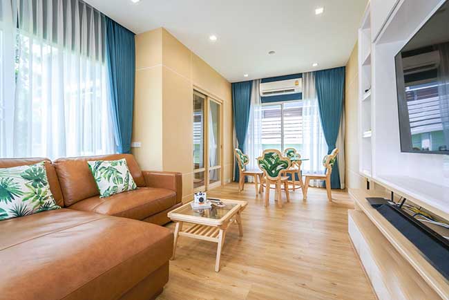 May màn cửa đẹp Q5