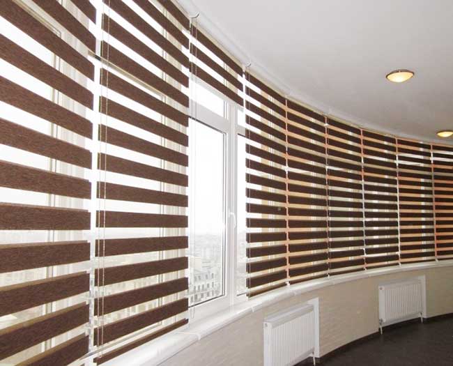 Mẫu rèm cầu vồng Modero